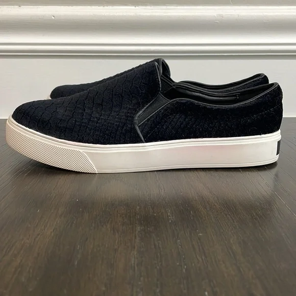 Aldo Faux velvet snakeskin sneaker - Picture 4 of 7